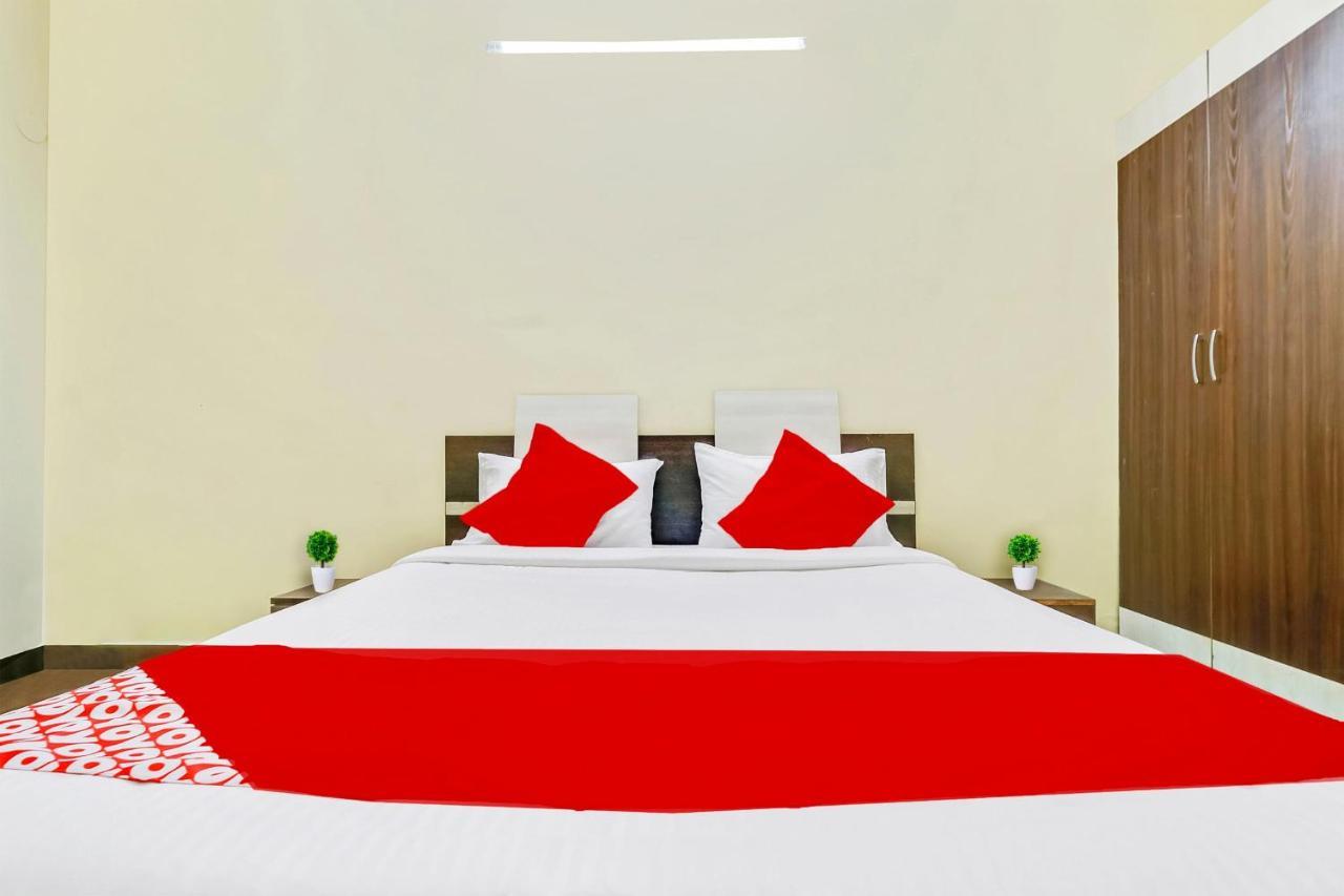 Oyo J P Palace Hotel Dod Ballapur Exterior photo