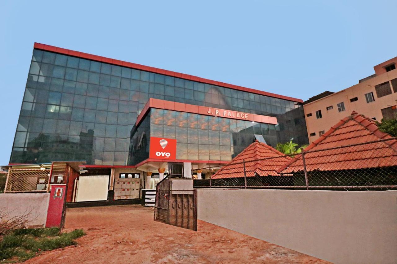 Oyo J P Palace Hotel Dod Ballapur Exterior photo