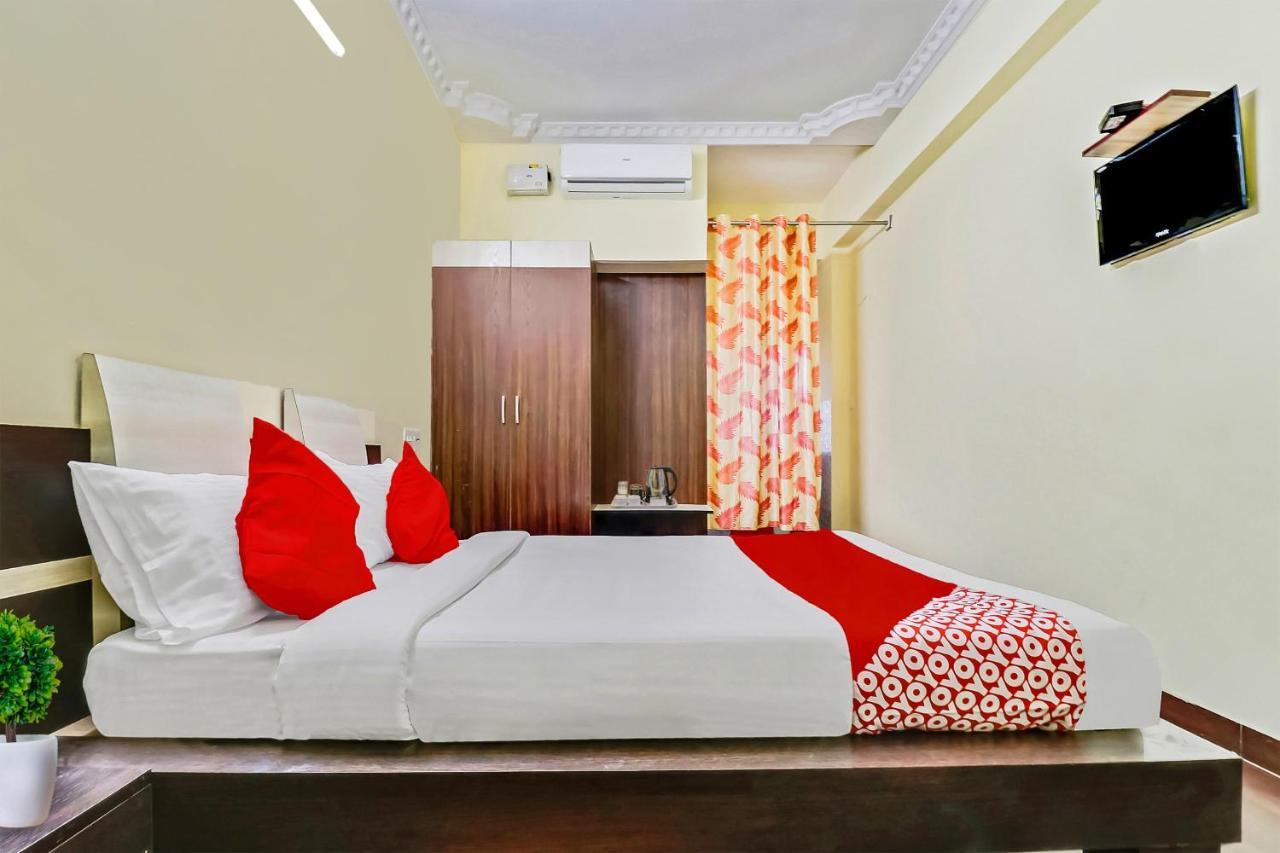 Oyo J P Palace Hotel Dod Ballapur Exterior photo